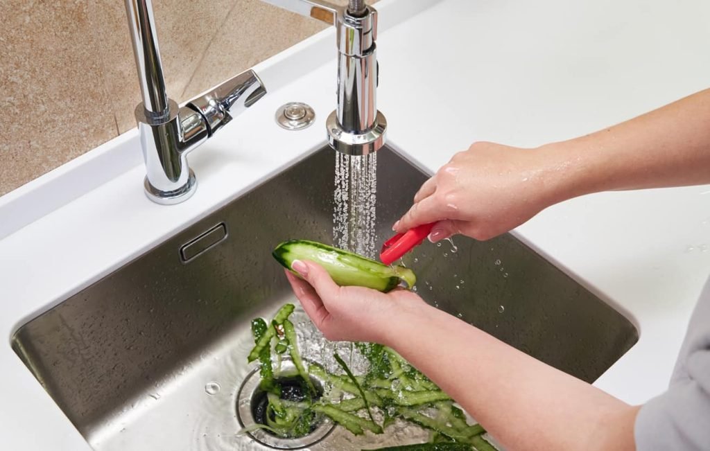 Garbage Disposal Cleaning and Water Conservation